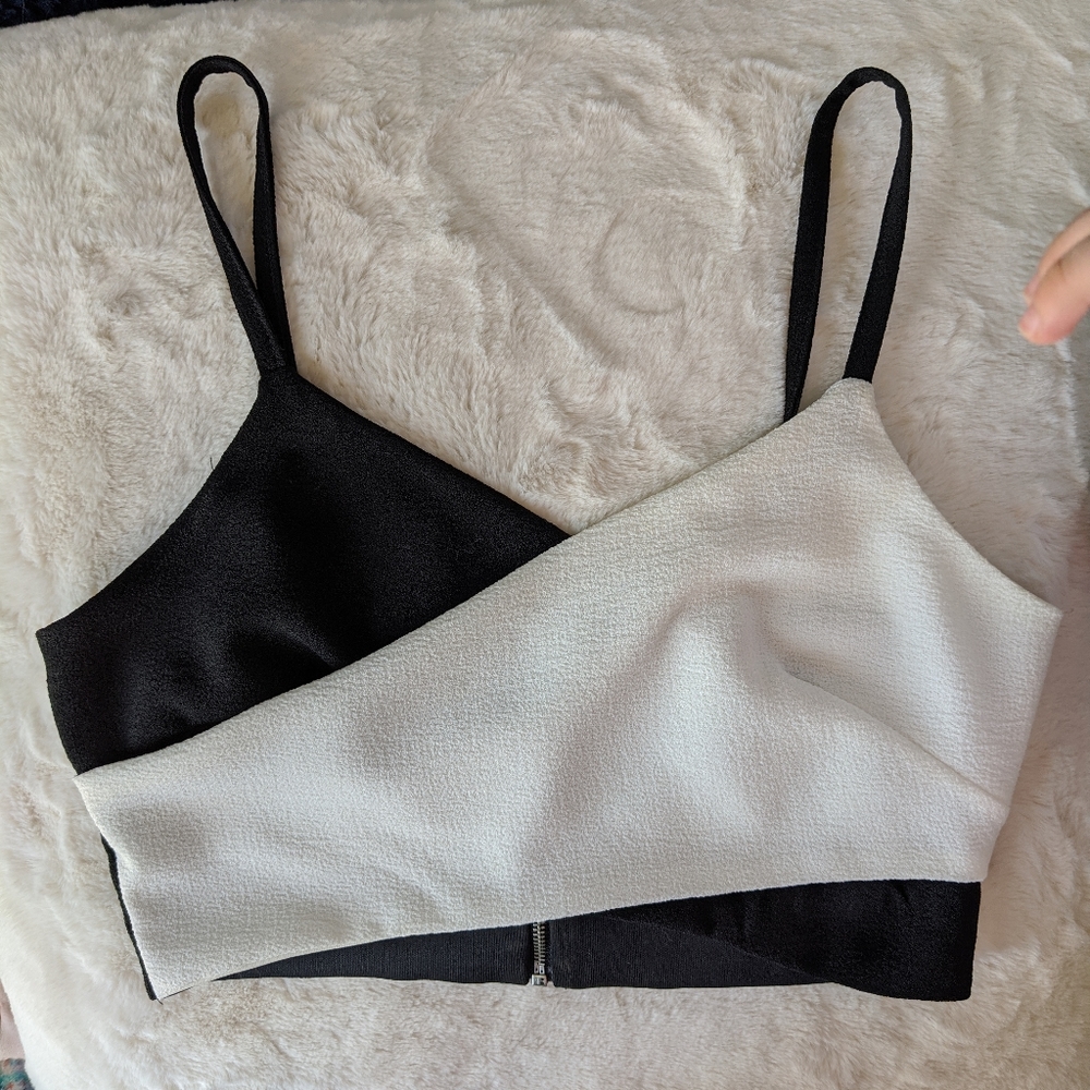 Black and white crop top